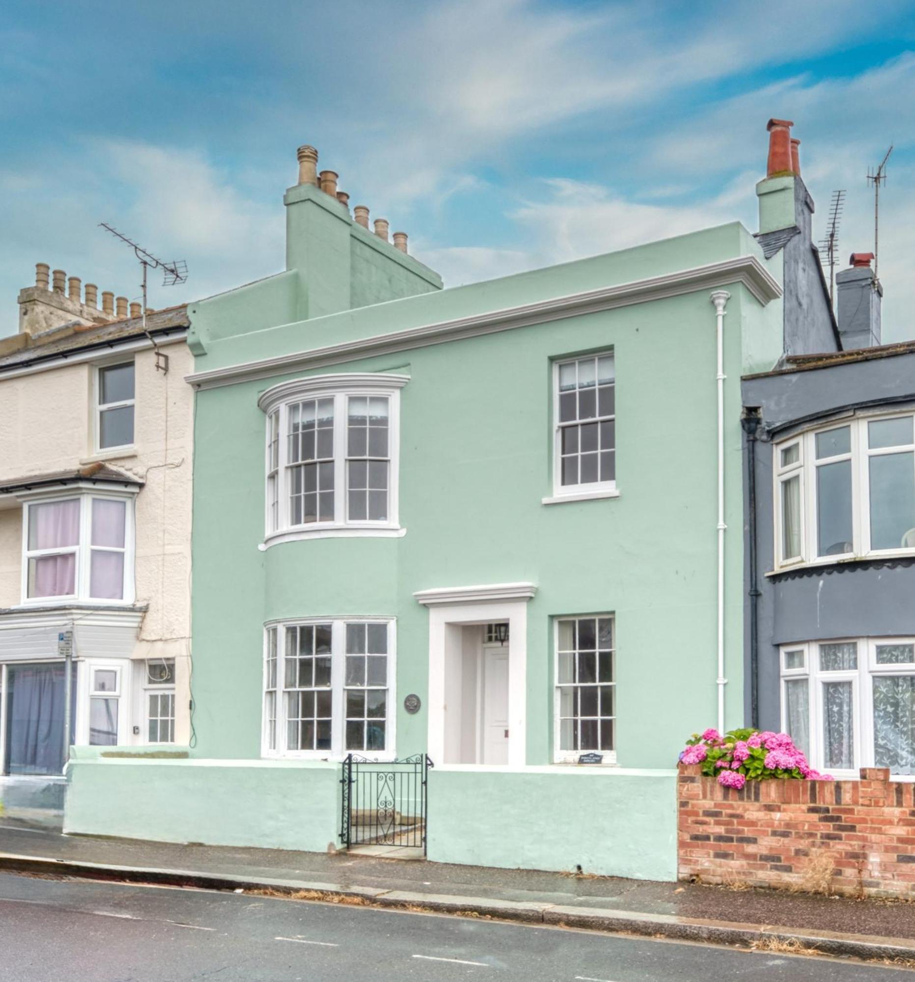 Luxury Georgian Home, Hot Tub, Sea View, Private Garden, Sleeps 6 Bognor Regis Esterno foto